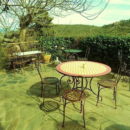 Bed & Breakfast La Figuera 3*