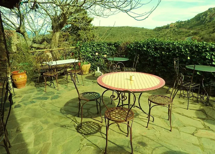 Bed & Breakfast La Figuera 3*